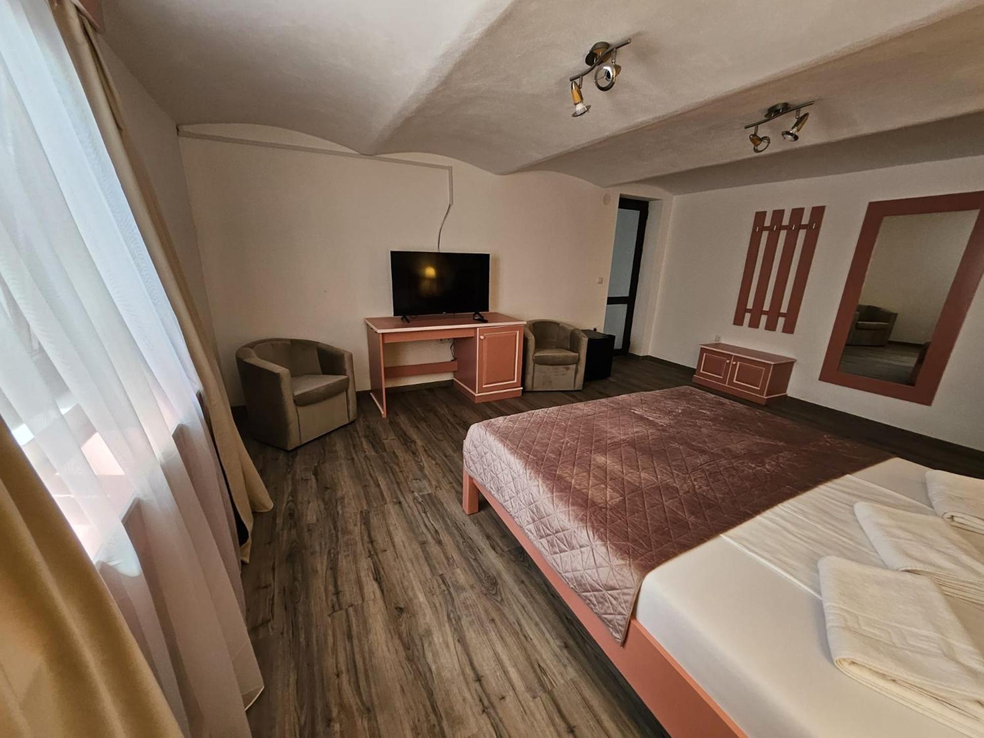 Casa Raduly - Apartament Demisol Sibiu Dış mekan fotoğraf